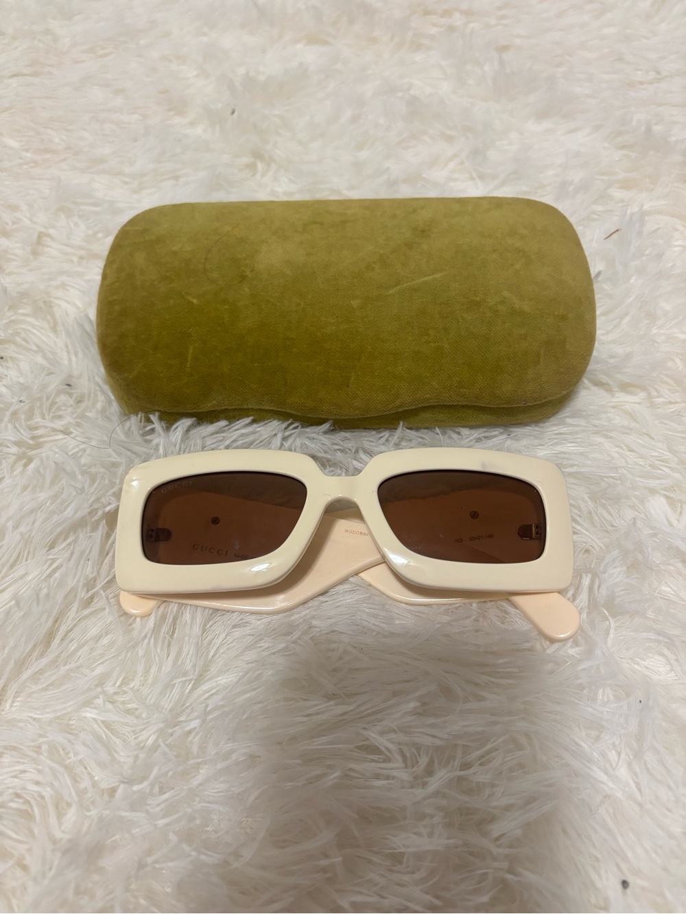 GUCCI  MARMONT SUNGLASSES - Picture 8 of 8